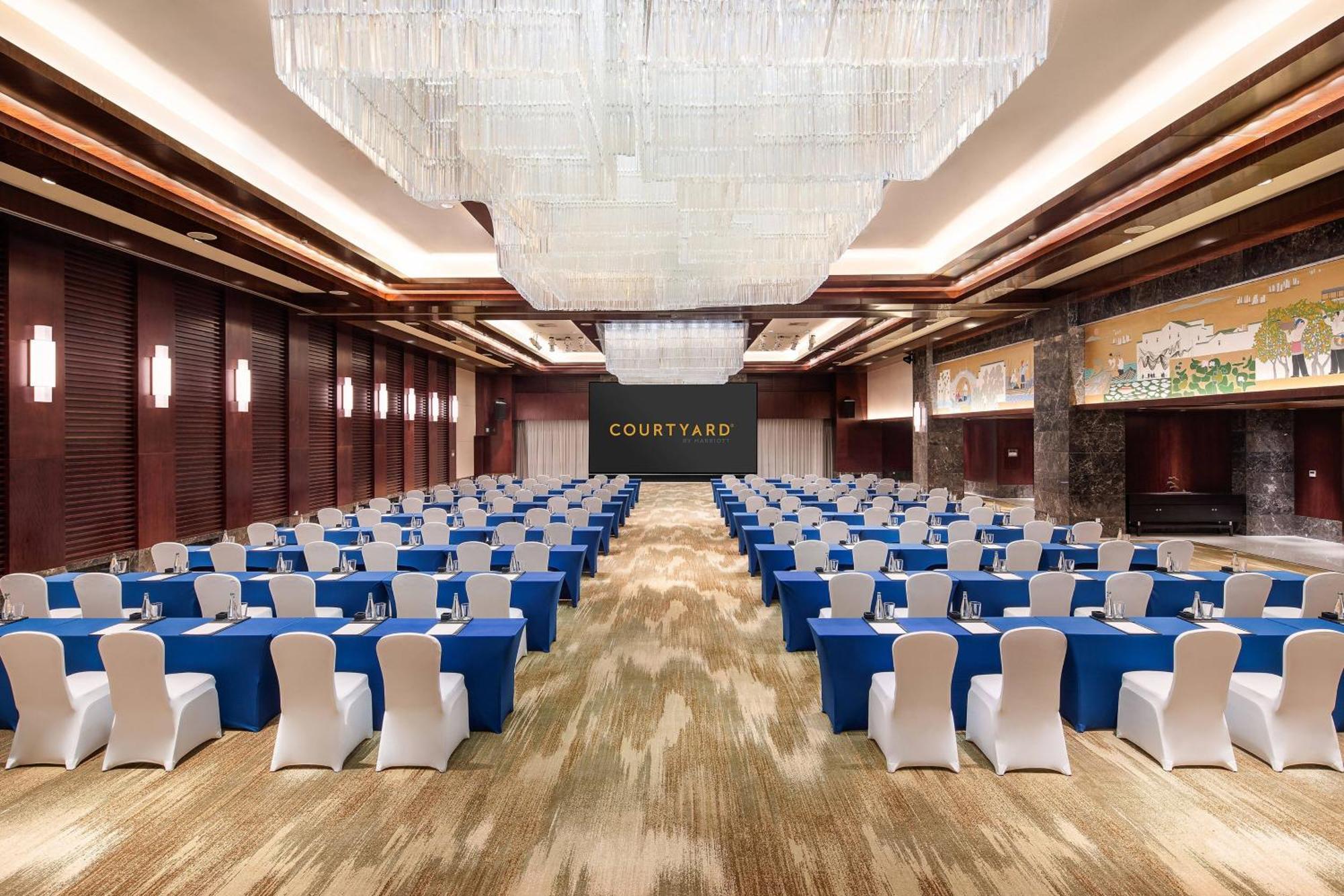 Courtyard By Marriott Wuxi Lihu Lake Ngoại thất bức ảnh